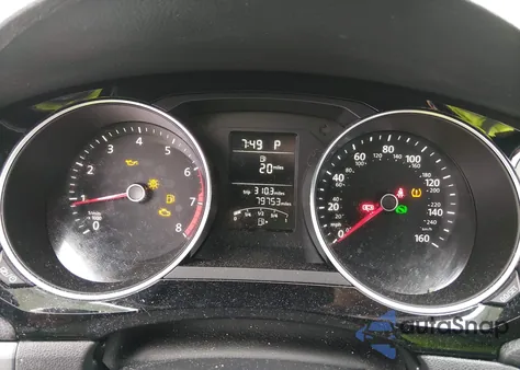 2016 Volkswagen Jetta 1.8T Sport из США, поврежденный, VIN 3VWD17AJ1GM267702